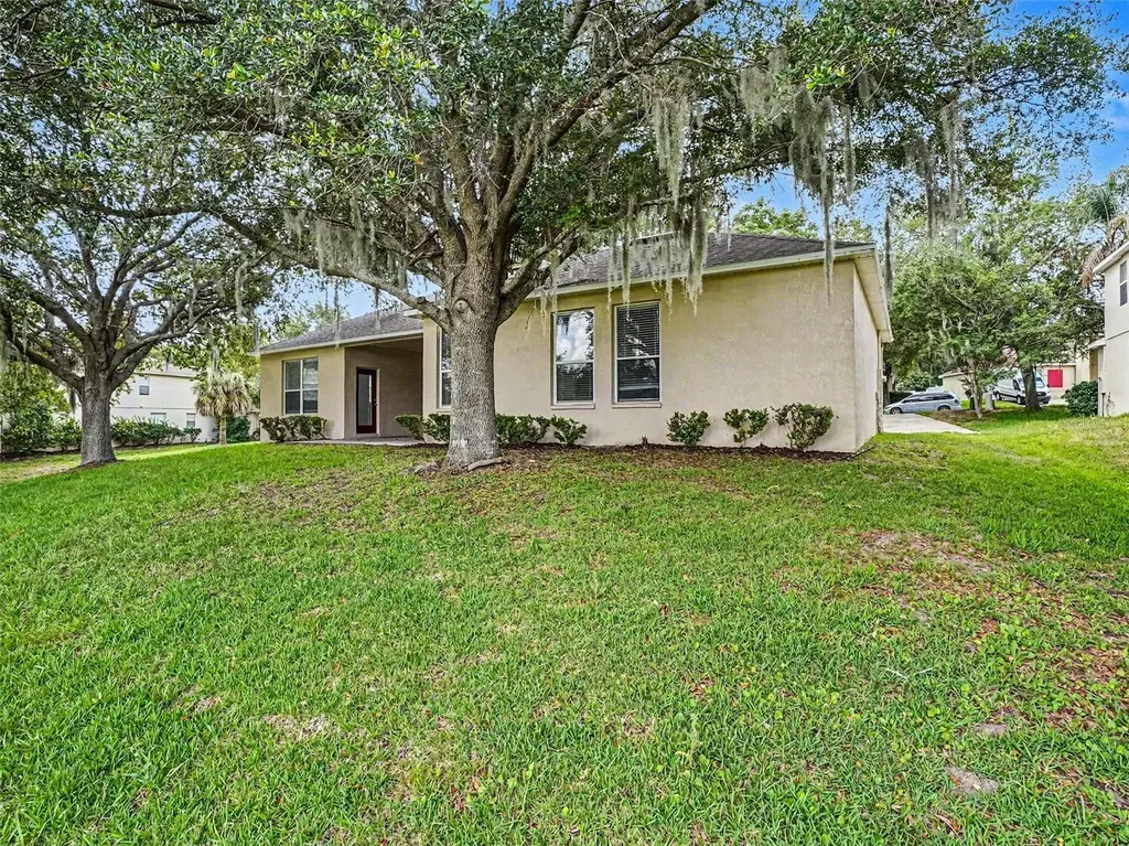 526 Azalea Bloom Drive Apopka FL 32712