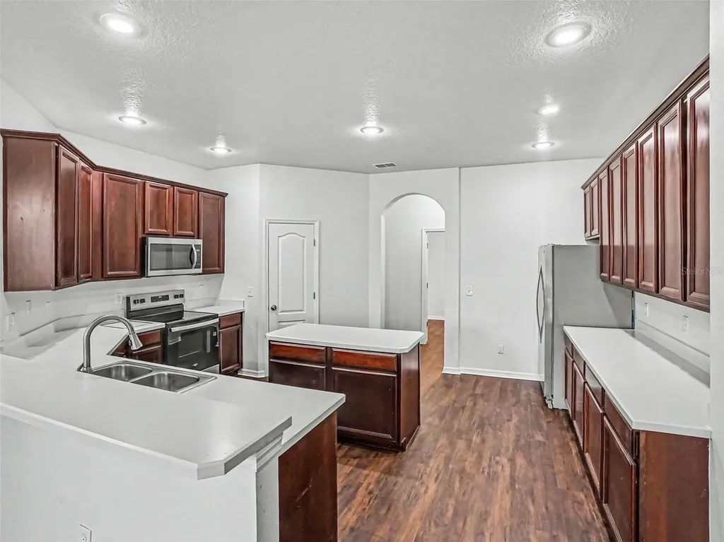 526 Azalea Bloom Drive Apopka FL 32712