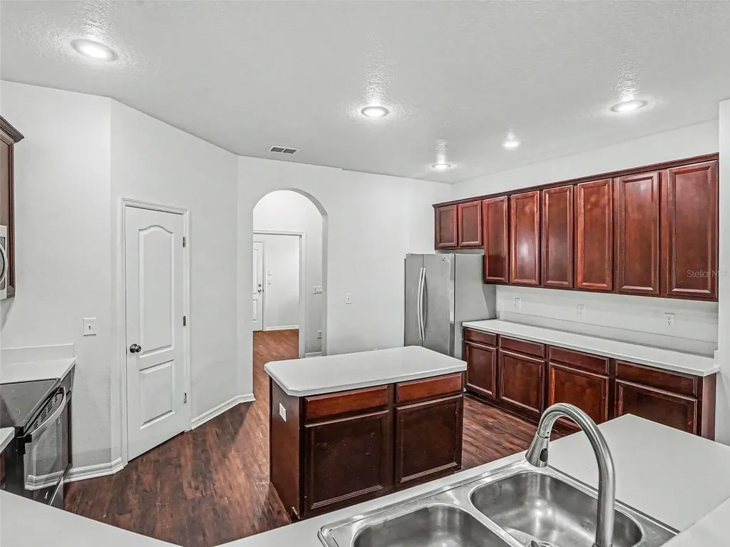 526 Azalea Bloom Drive Apopka FL 32712