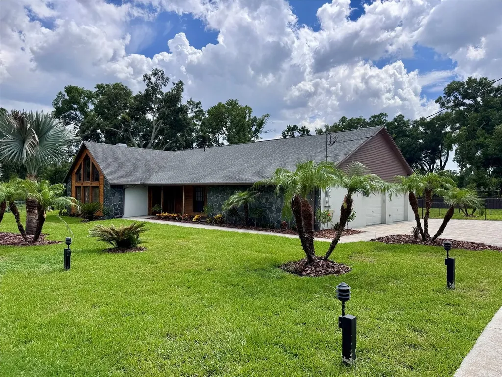 3415 Ranch Road Valrico FL 33596