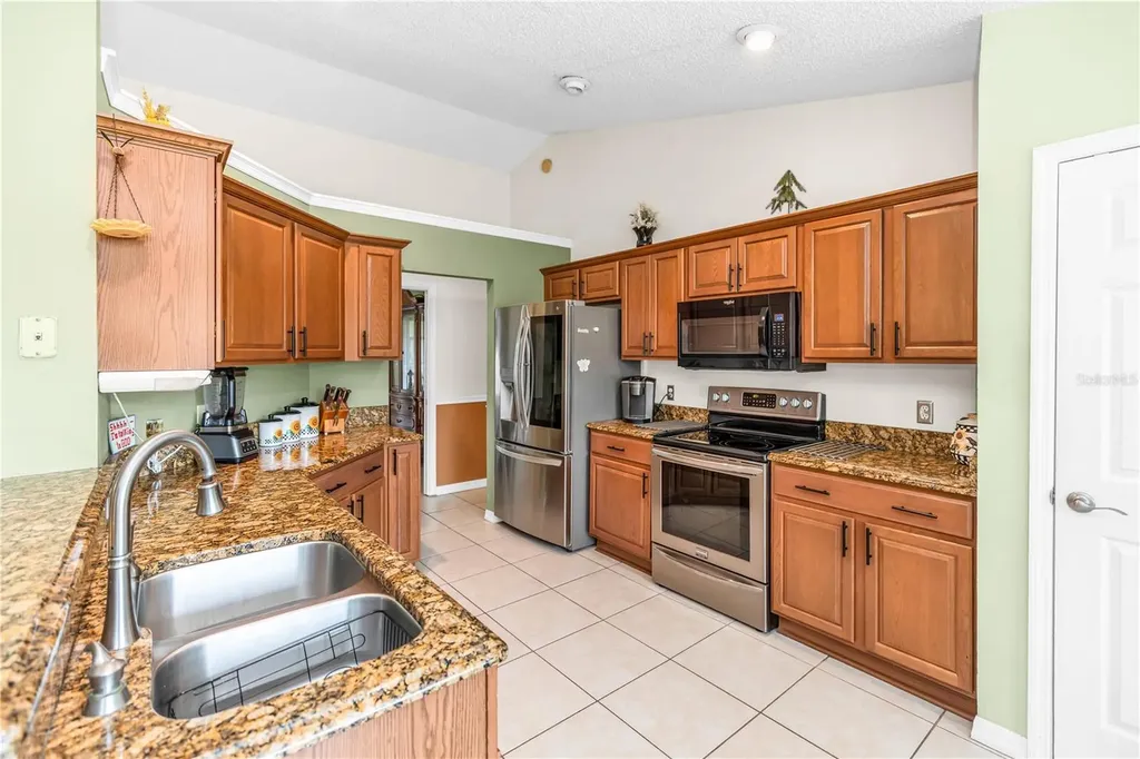 2800 Woodsmere Court Kissimmee FL 34746