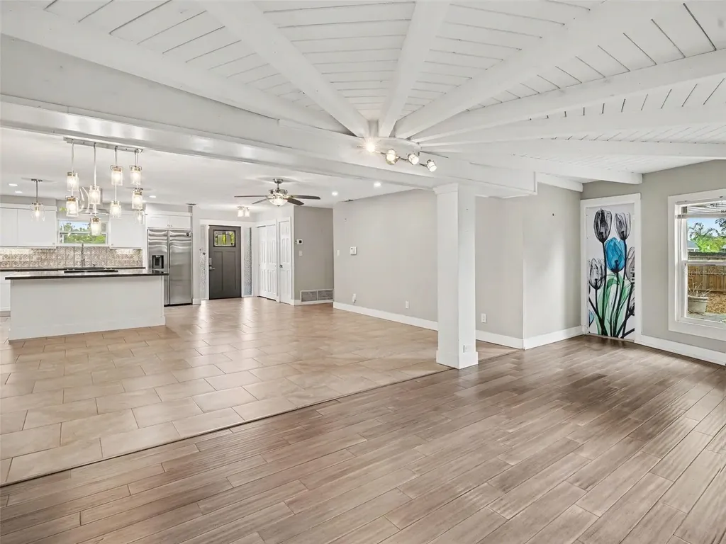 2746 Hibiscus Street Sarasota FL 34239