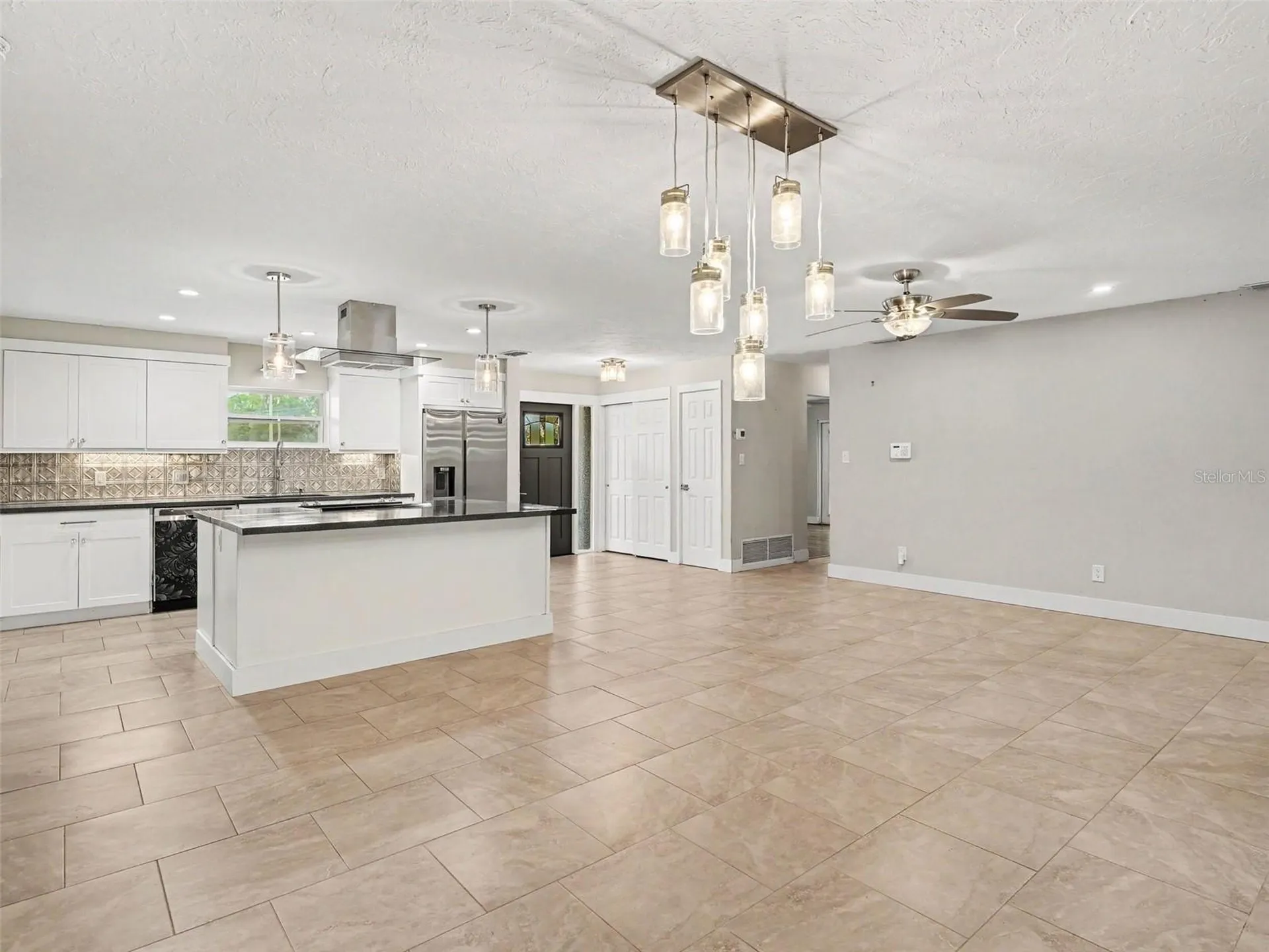 2746 Hibiscus Street Sarasota FL 34239