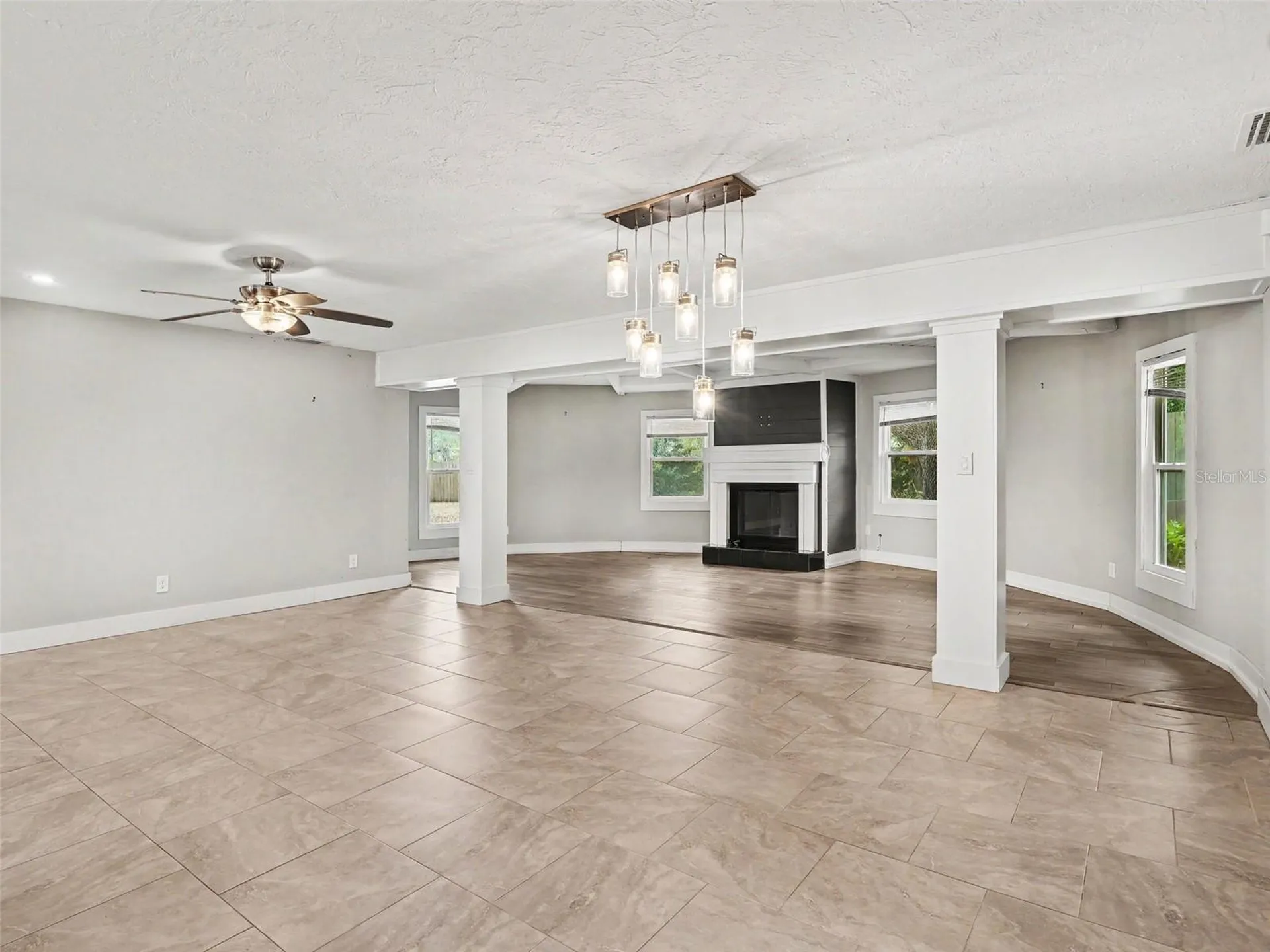2746 Hibiscus Street Sarasota FL 34239