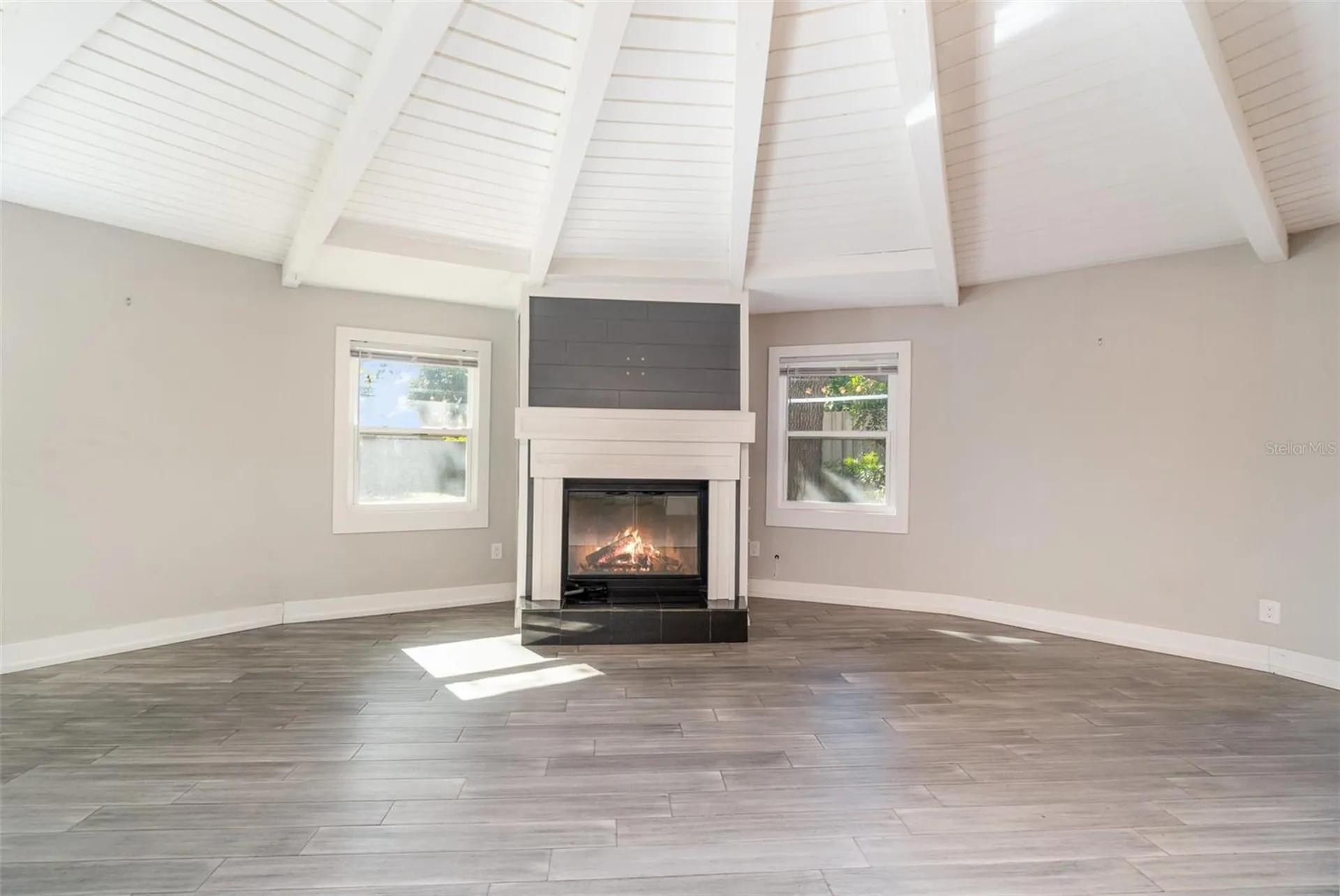 2746 Hibiscus Street Sarasota FL 34239