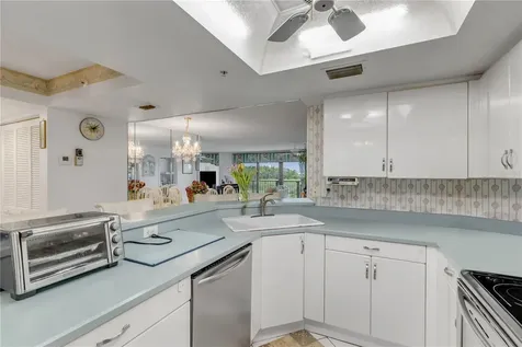 2700 N Peninsula Avenue New Smyrna Beach FL 32169