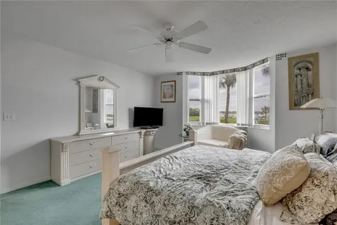 2700 N Peninsula Avenue New Smyrna Beach FL 32169
