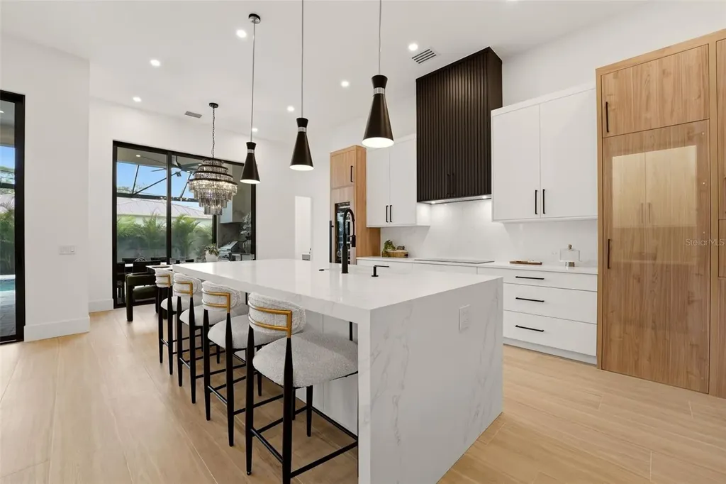2727 Waldemere Street Sarasota FL 34239