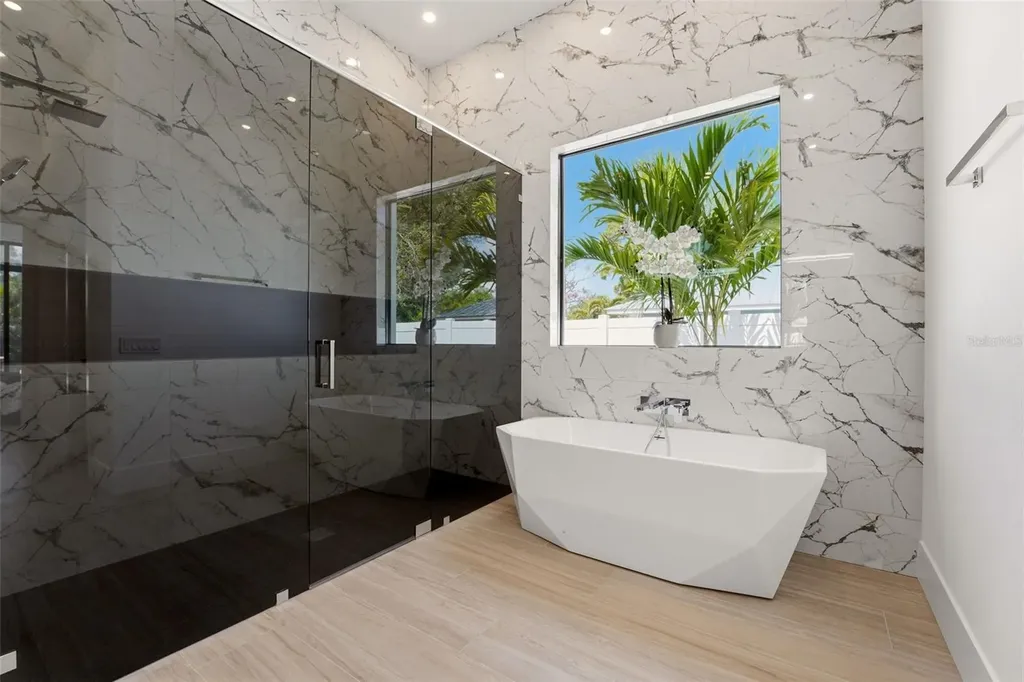 2727 Waldemere Street Sarasota FL 34239