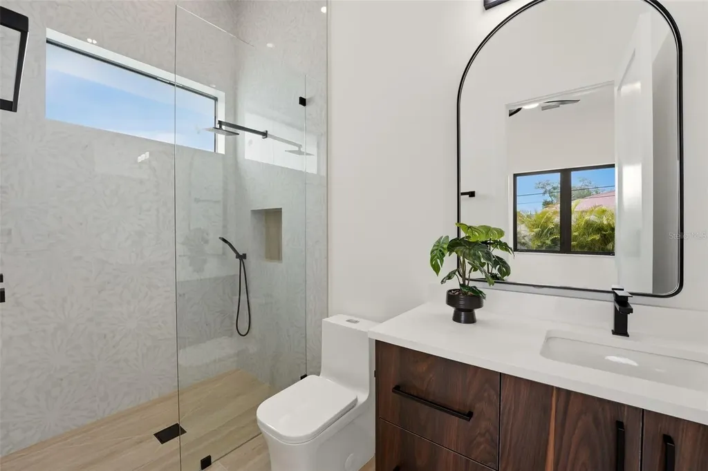 2727 Waldemere Street Sarasota FL 34239