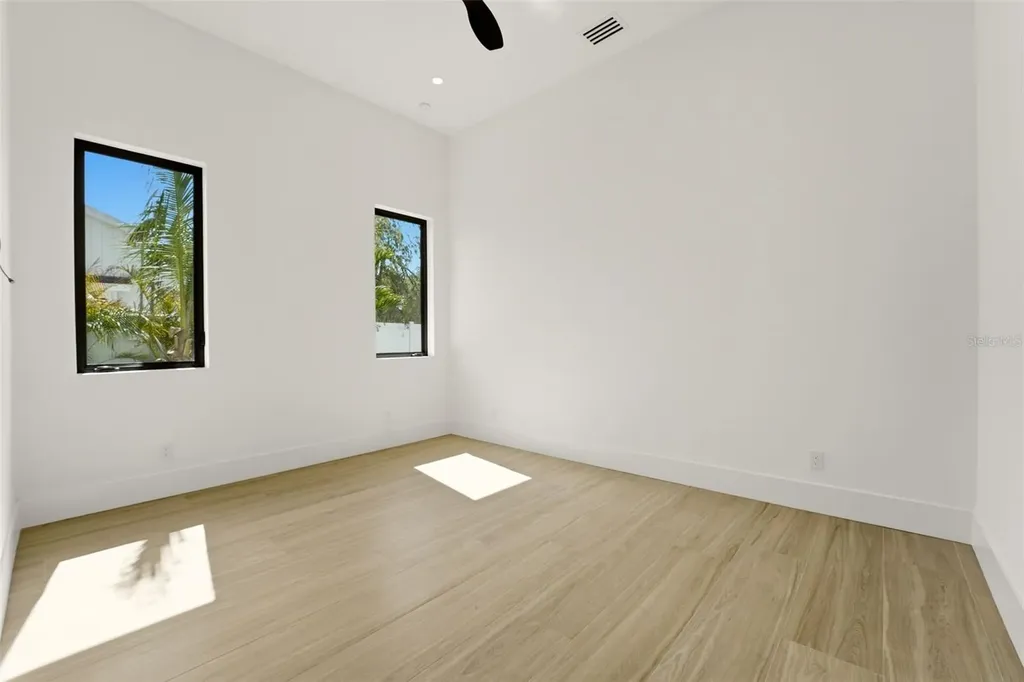 2727 Waldemere Street Sarasota FL 34239