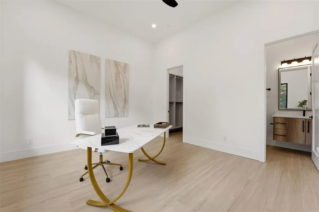 2727 Waldemere Street Sarasota FL 34239