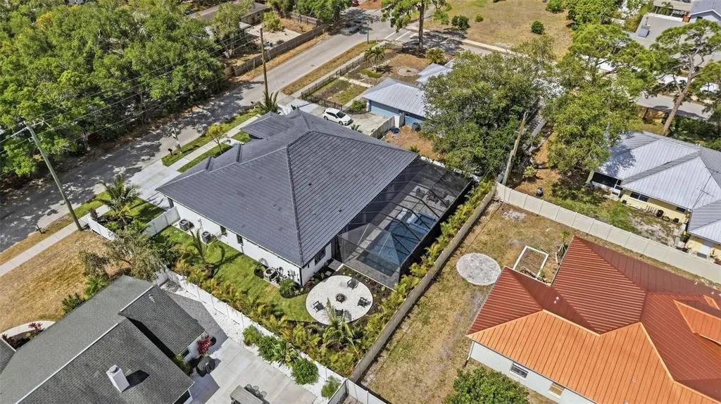 2727 Waldemere Street Sarasota FL 34239
