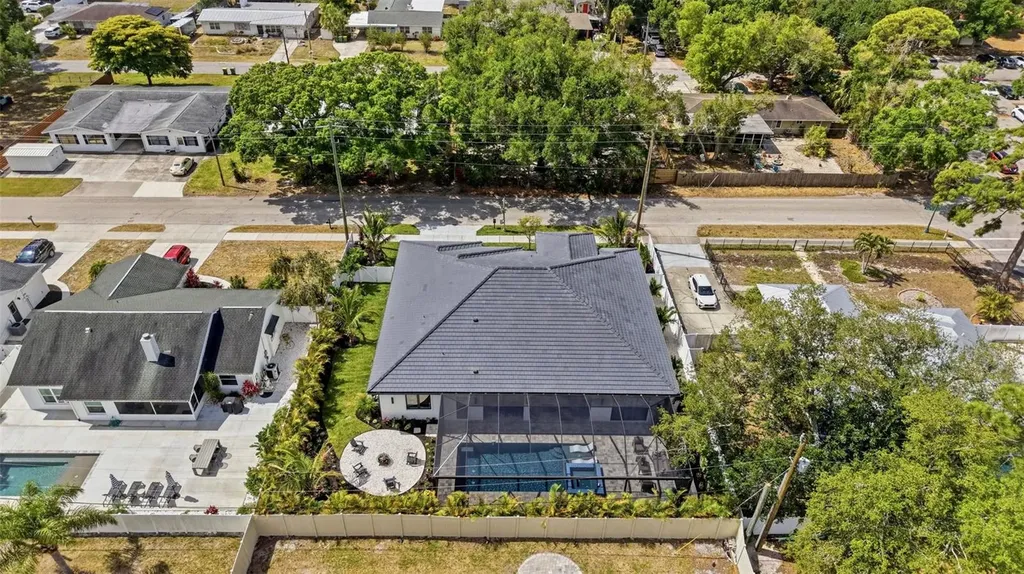 2727 Waldemere Street Sarasota FL 34239