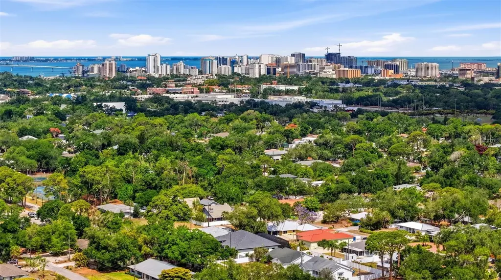 2727 Waldemere Street Sarasota FL 34239
