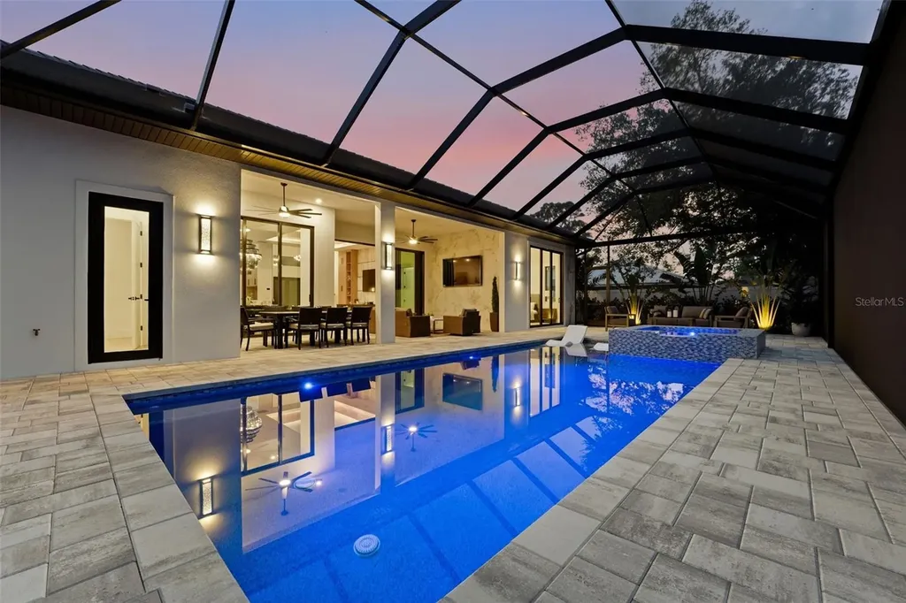 2727 Waldemere Street Sarasota FL 34239