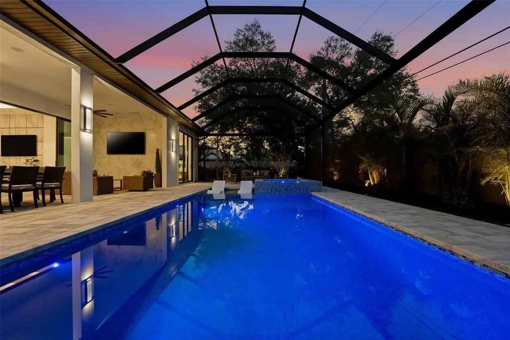 2727 Waldemere Street Sarasota FL 34239