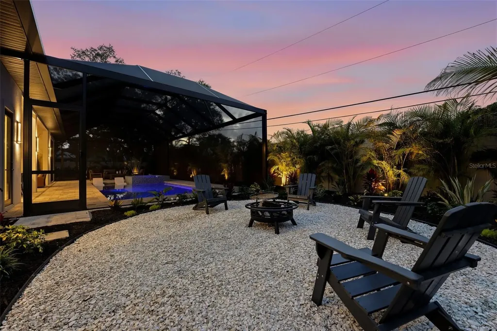 2727 Waldemere Street Sarasota FL 34239