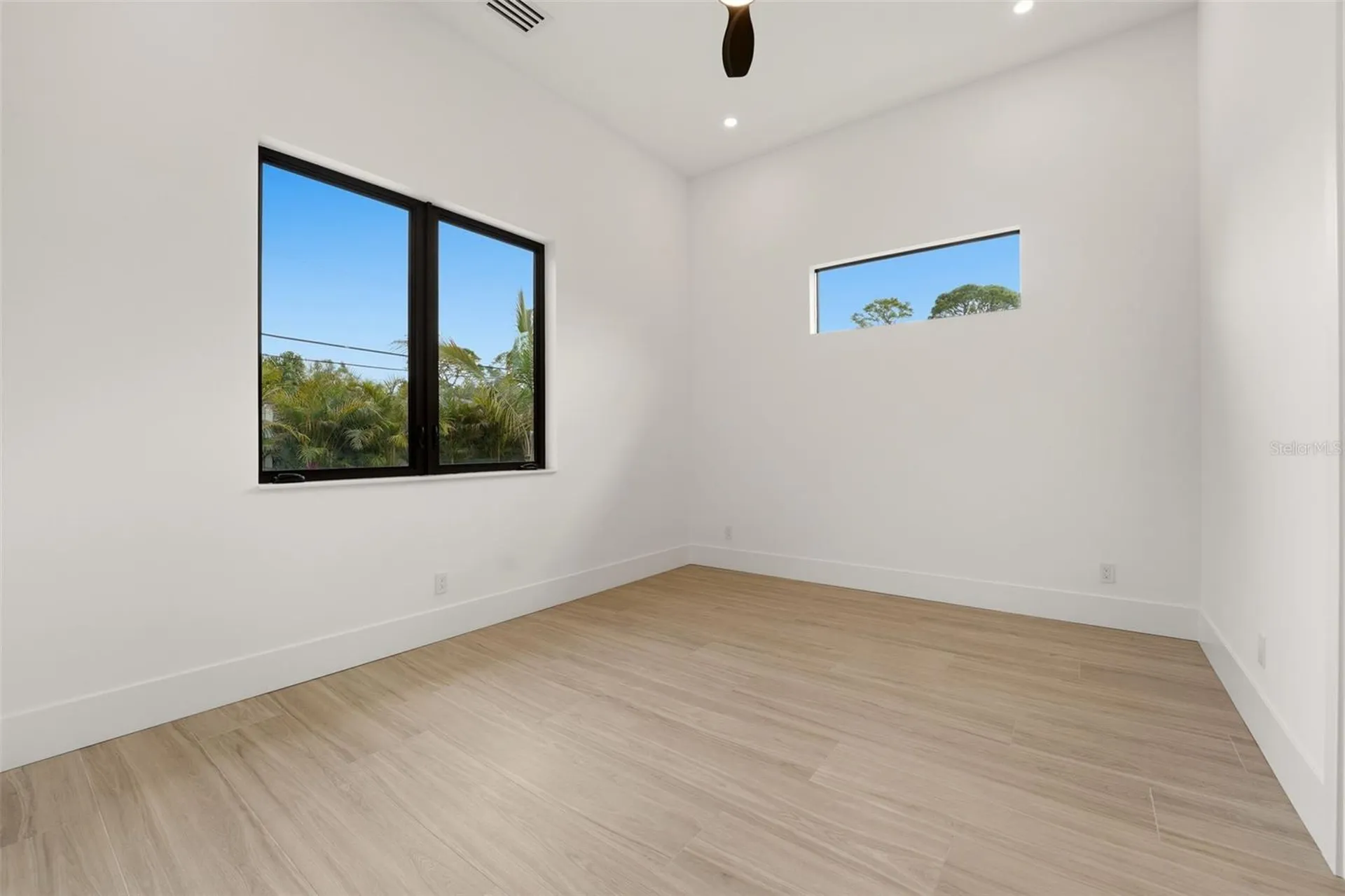 2727 Waldemere Street Sarasota FL 34239