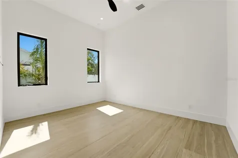 2727 Waldemere Street Sarasota FL 34239