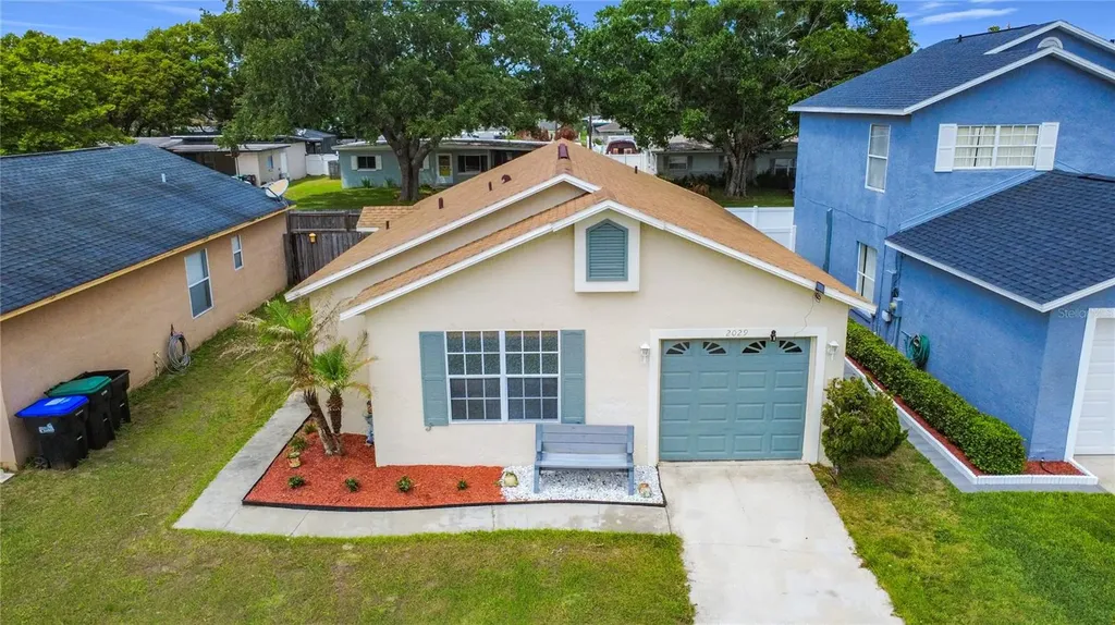 2029 Tropic Bay Court Orlando FL 32807