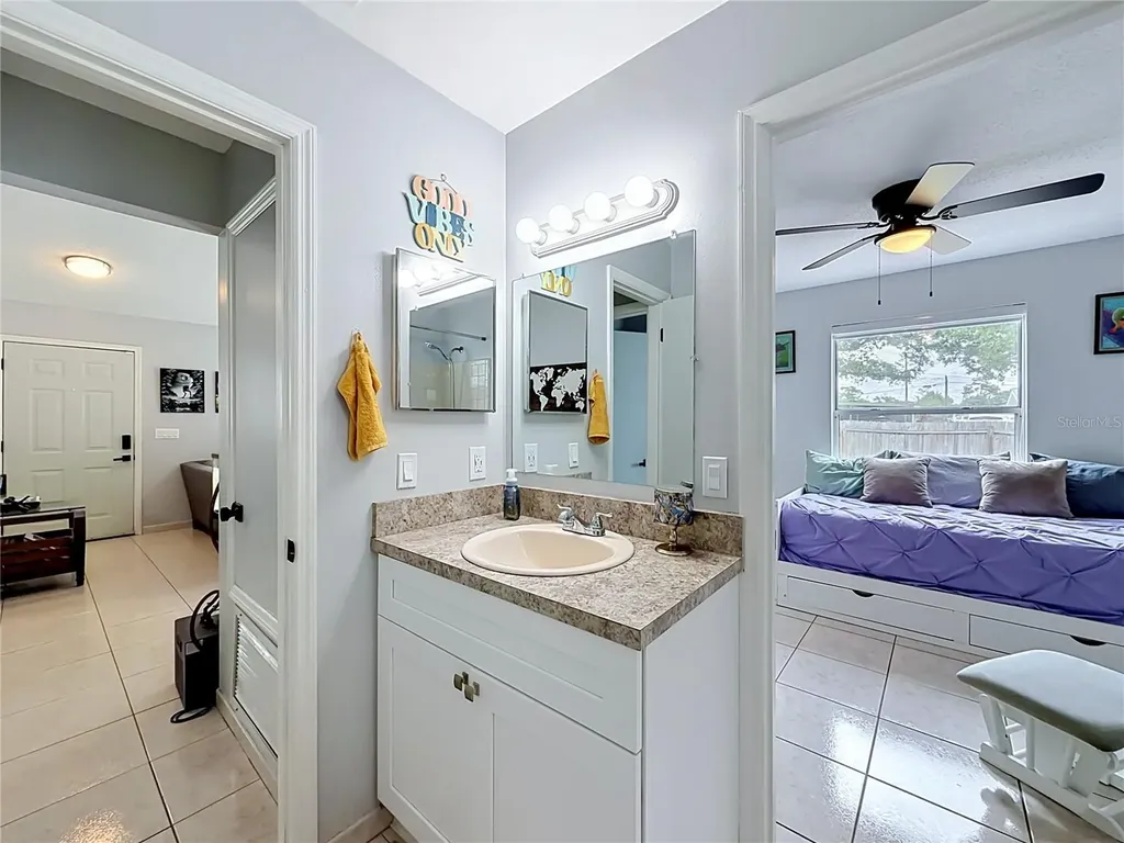 2029 Tropic Bay Court Orlando FL 32807