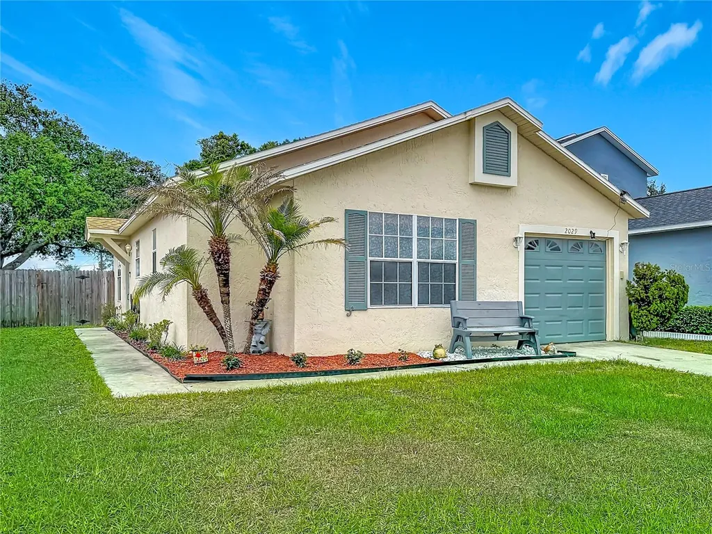 2029 Tropic Bay Court Orlando FL 32807