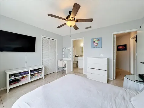 2029 Tropic Bay Court Orlando FL 32807