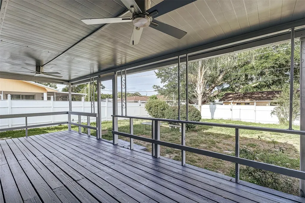 408 Lake Ned Winter Haven FL 33884