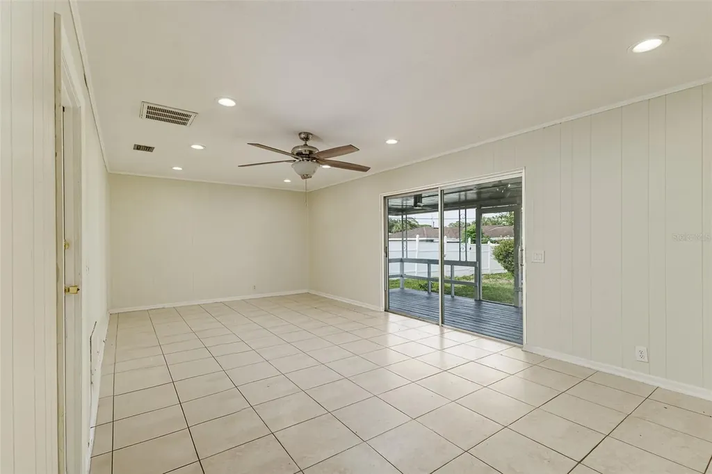 408 Lake Ned Winter Haven FL 33884