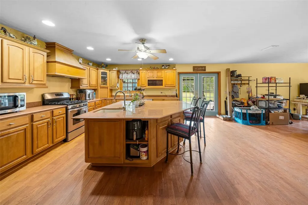 732 SW Carl Wilson Road Fort White FL 32038