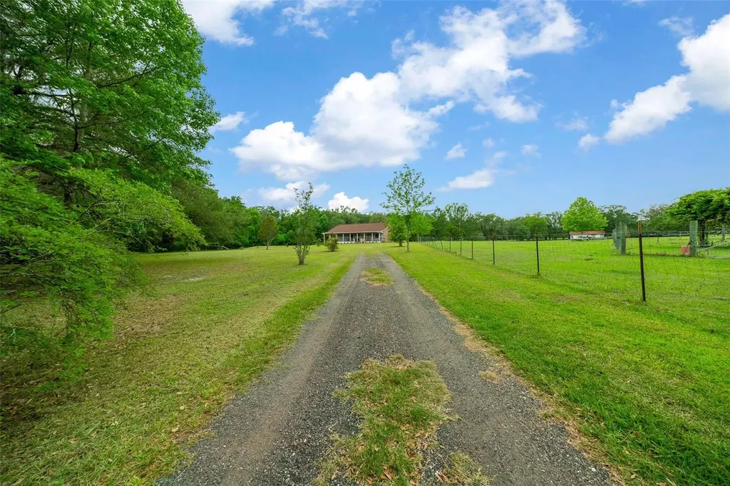 732 SW Carl Wilson Road Fort White FL 32038