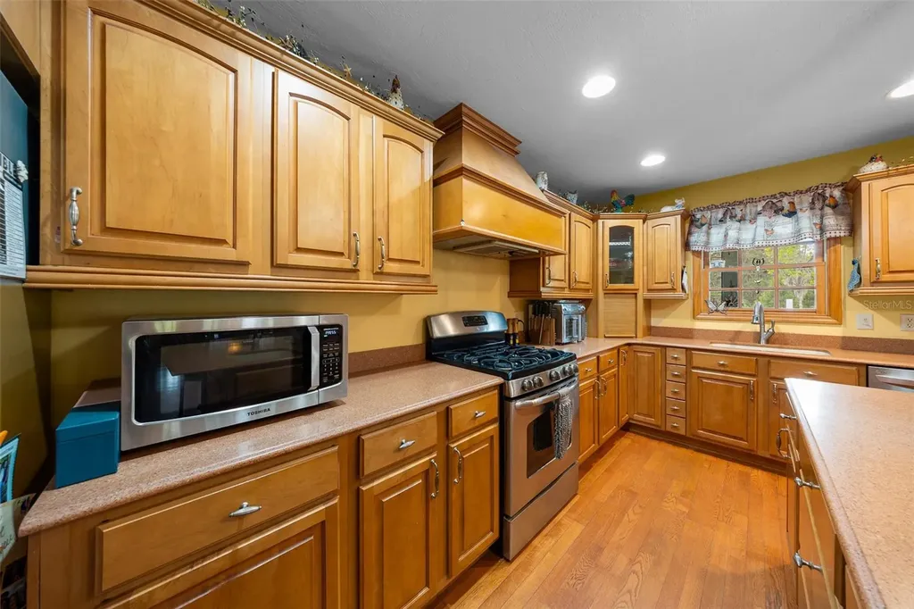 732 SW Carl Wilson Road Fort White FL 32038