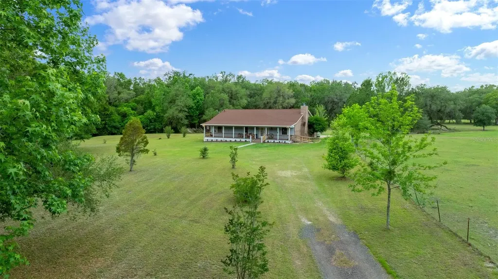 732 SW Carl Wilson Road Fort White FL 32038
