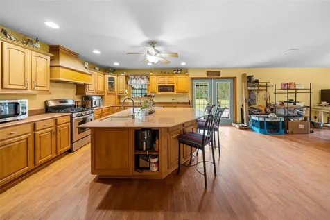 732 SW Carl Wilson Road Fort White FL 32038