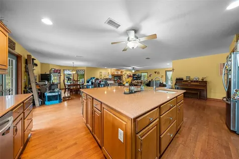 732 SW Carl Wilson Road Fort White FL 32038