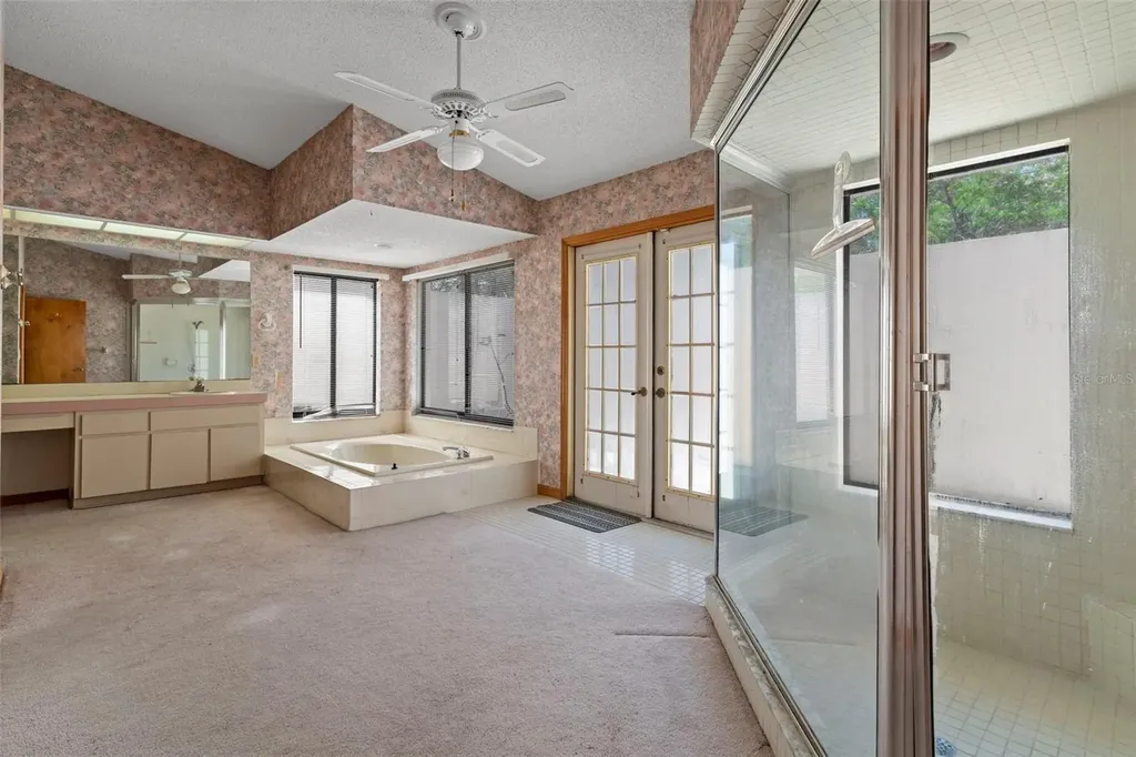 8959 Nakoma Way Weeki Wachee FL 34613