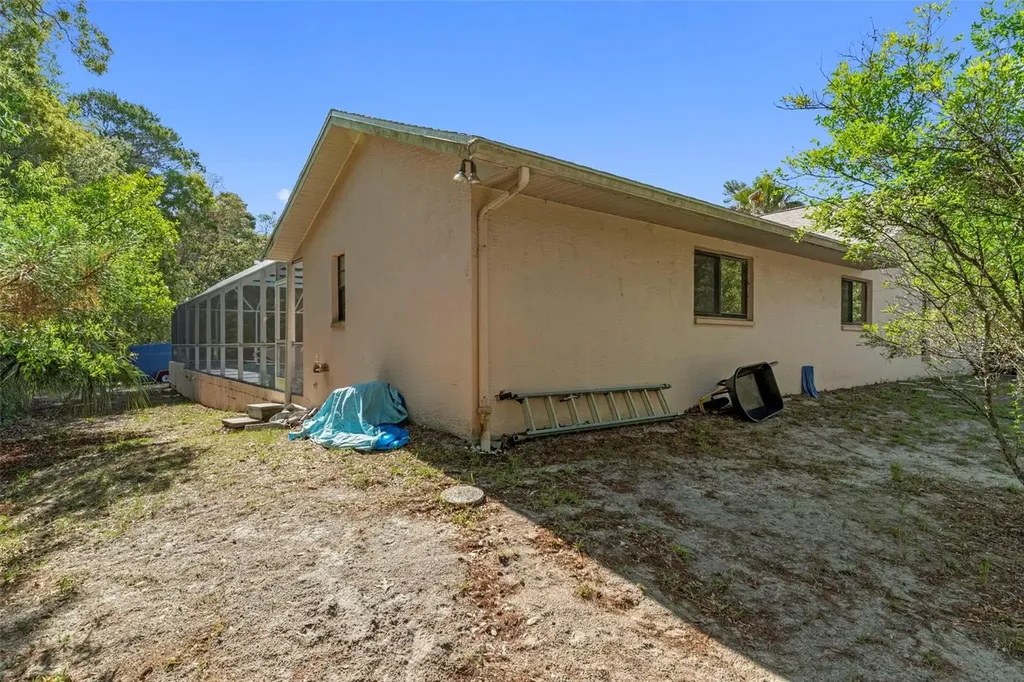 8959 Nakoma Way Weeki Wachee FL 34613
