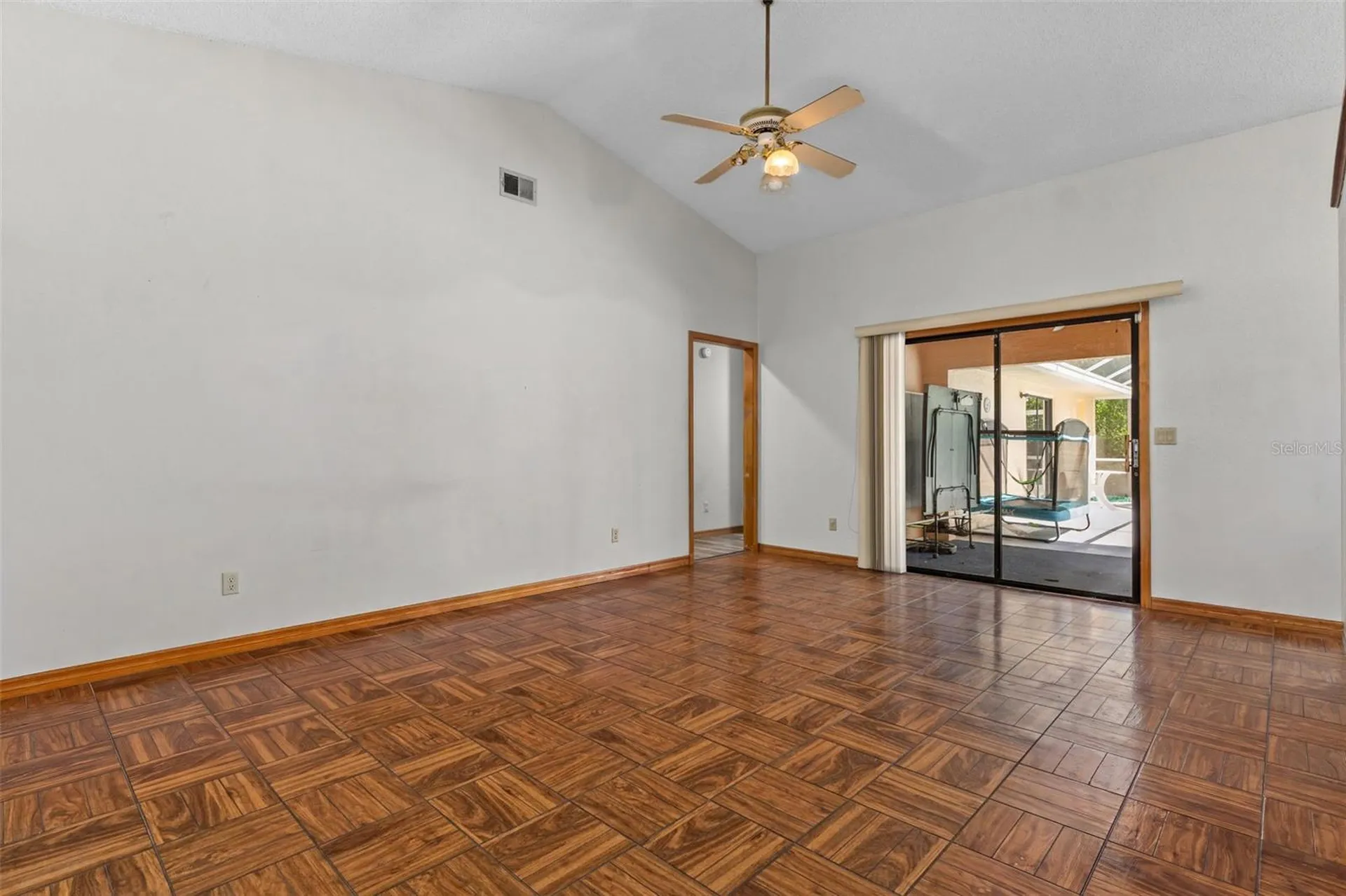 8959 Nakoma Way Weeki Wachee FL 34613