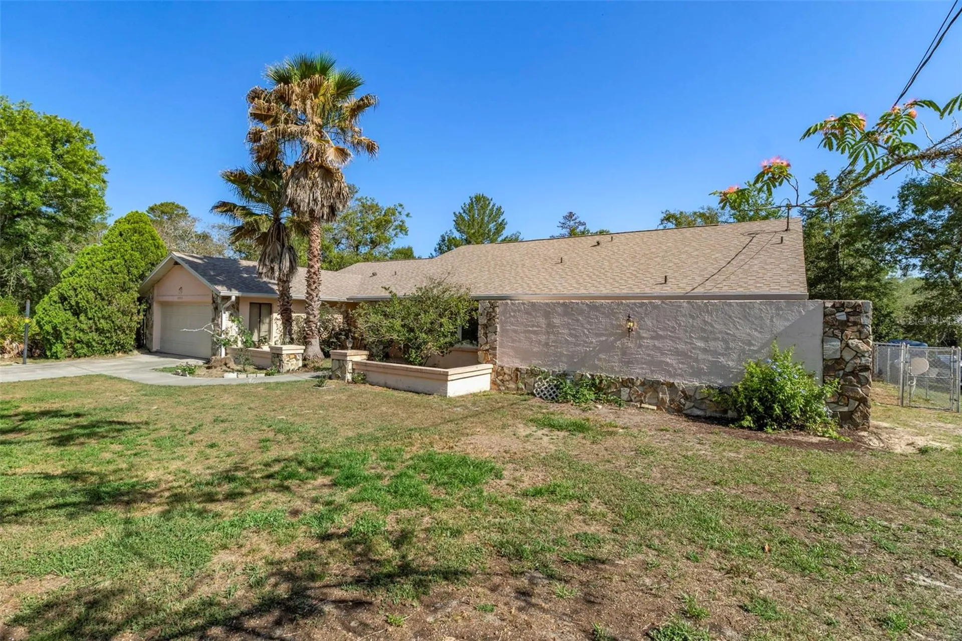 8959 Nakoma Way Weeki Wachee FL 34613