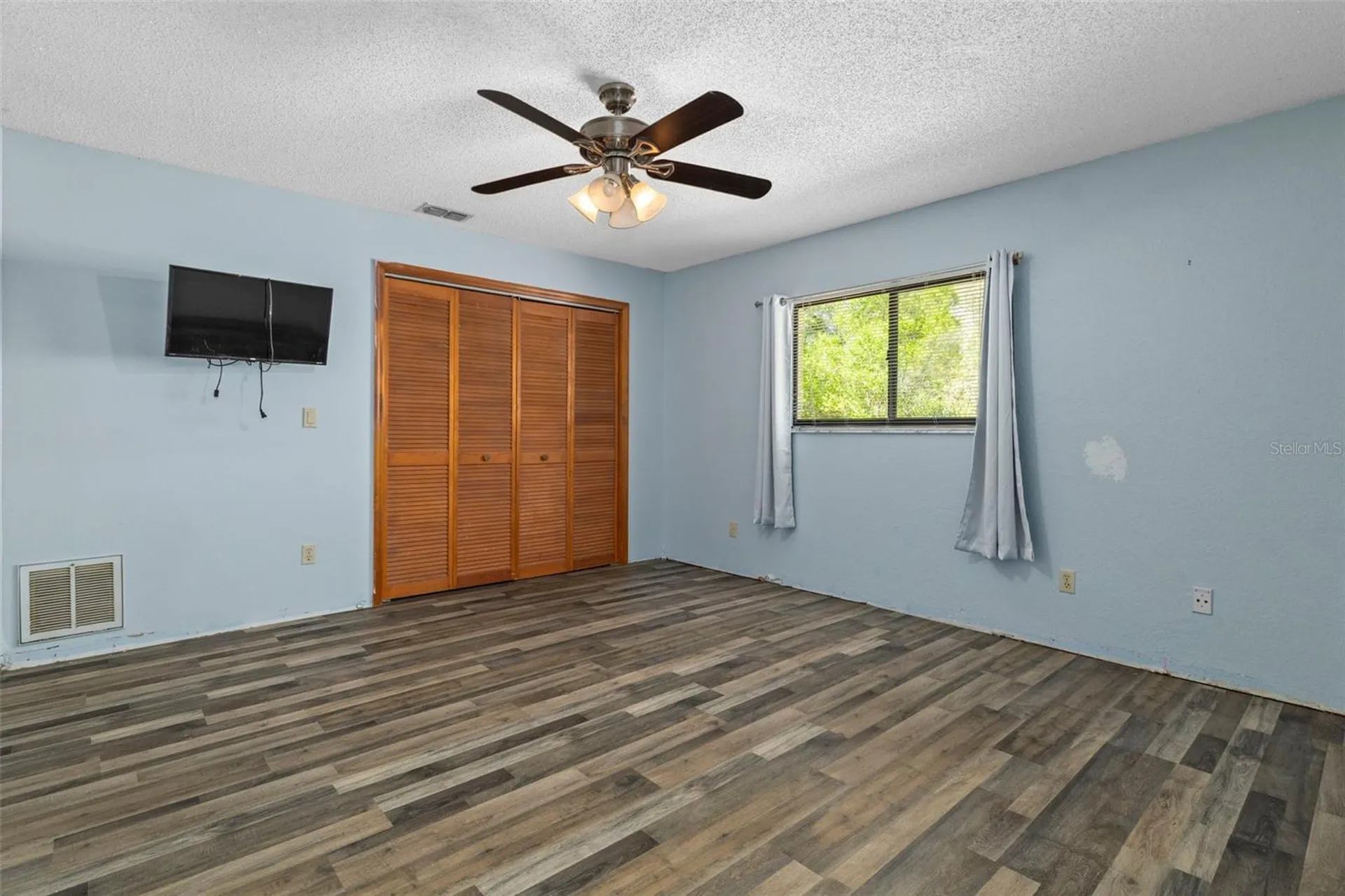 8959 Nakoma Way Weeki Wachee FL 34613