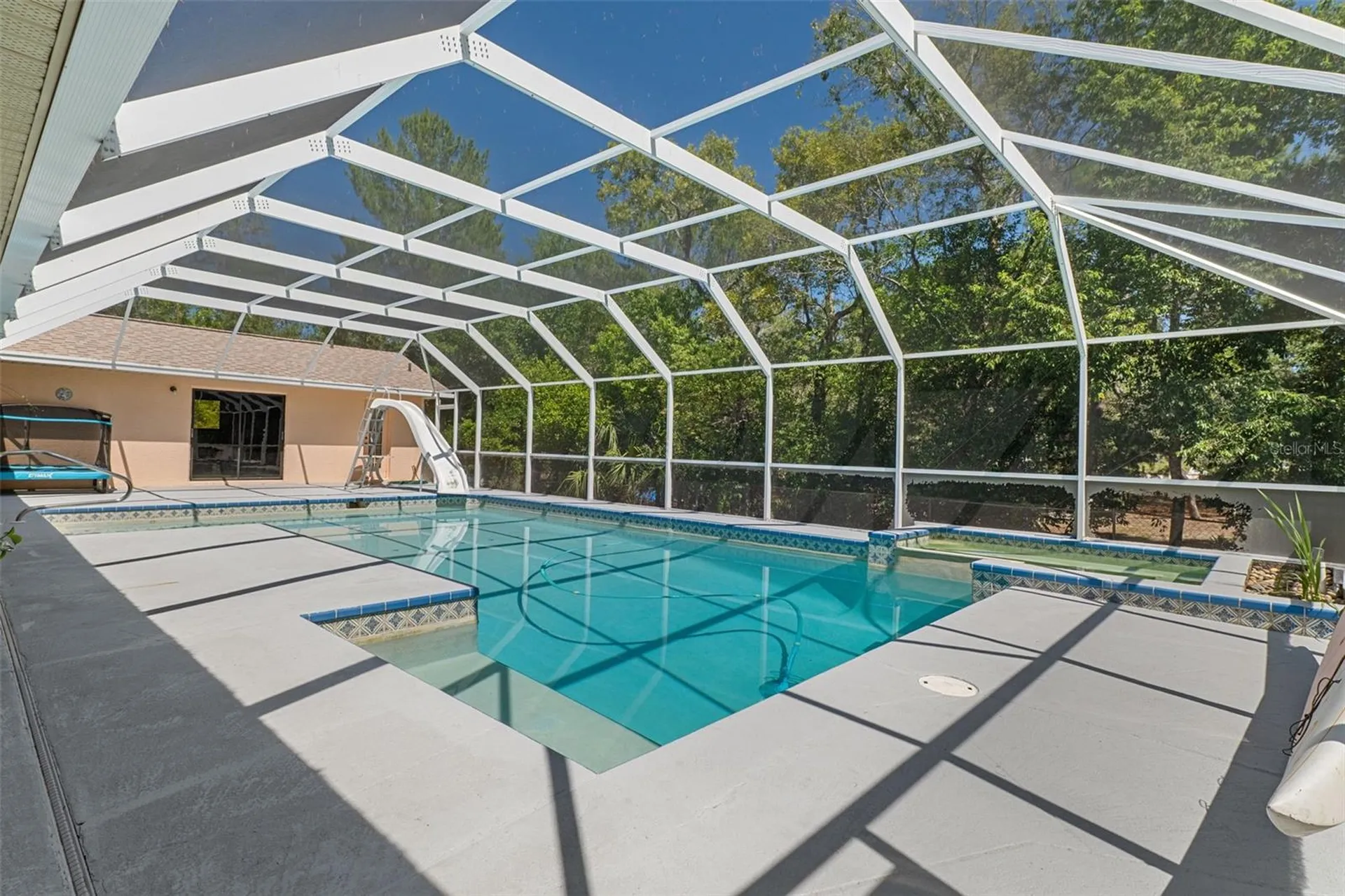 8959 Nakoma Way Weeki Wachee FL 34613