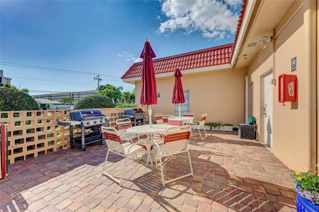 1257 S Portofino Drive Sarasota FL 34242