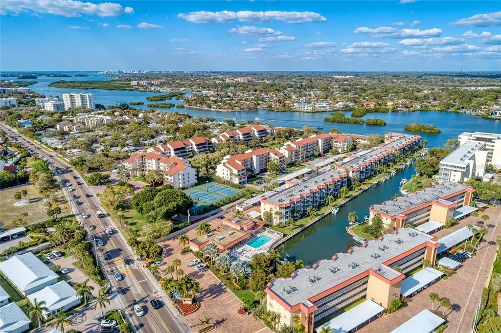 1257 S Portofino Drive Sarasota FL 34242
