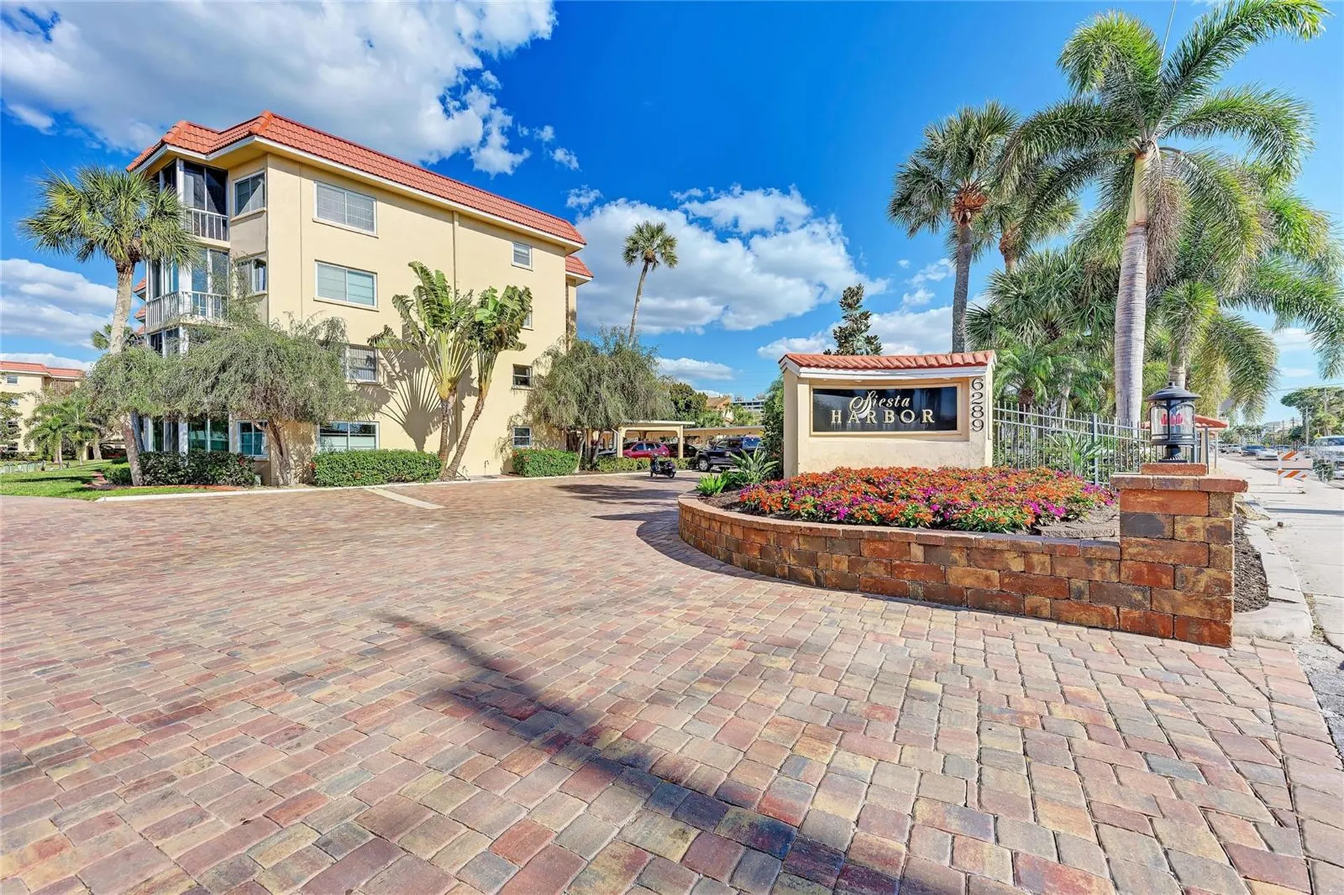1257 S Portofino Drive Sarasota FL 34242