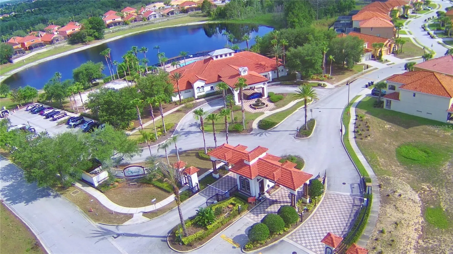 813 Grazie Loop Davenport FL 33837