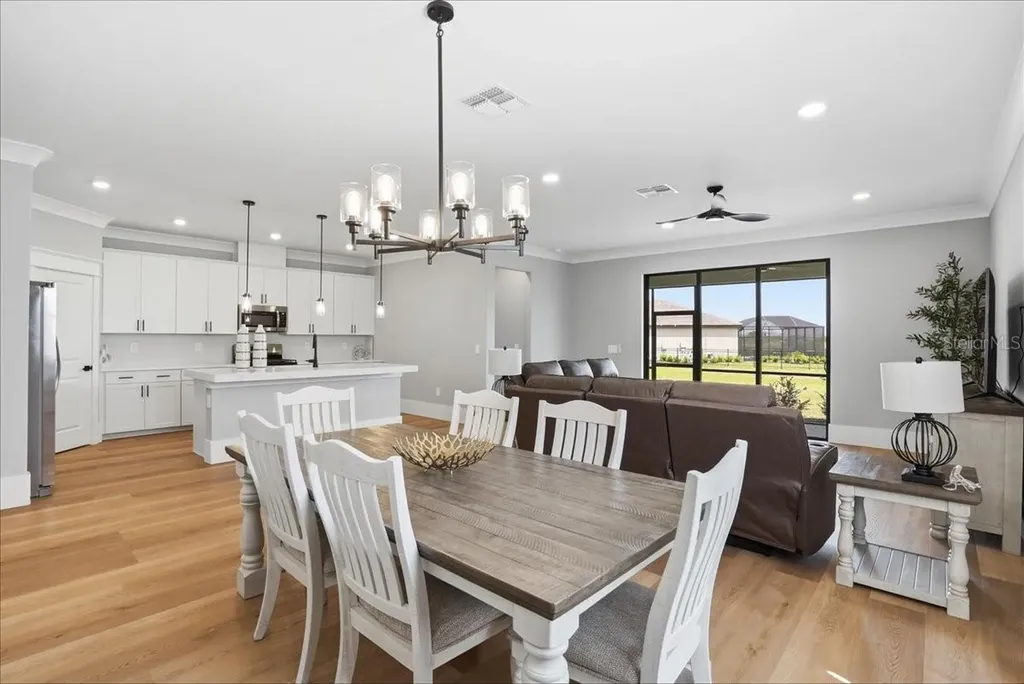 5309 Seal Isle Court Bradenton FL 34211