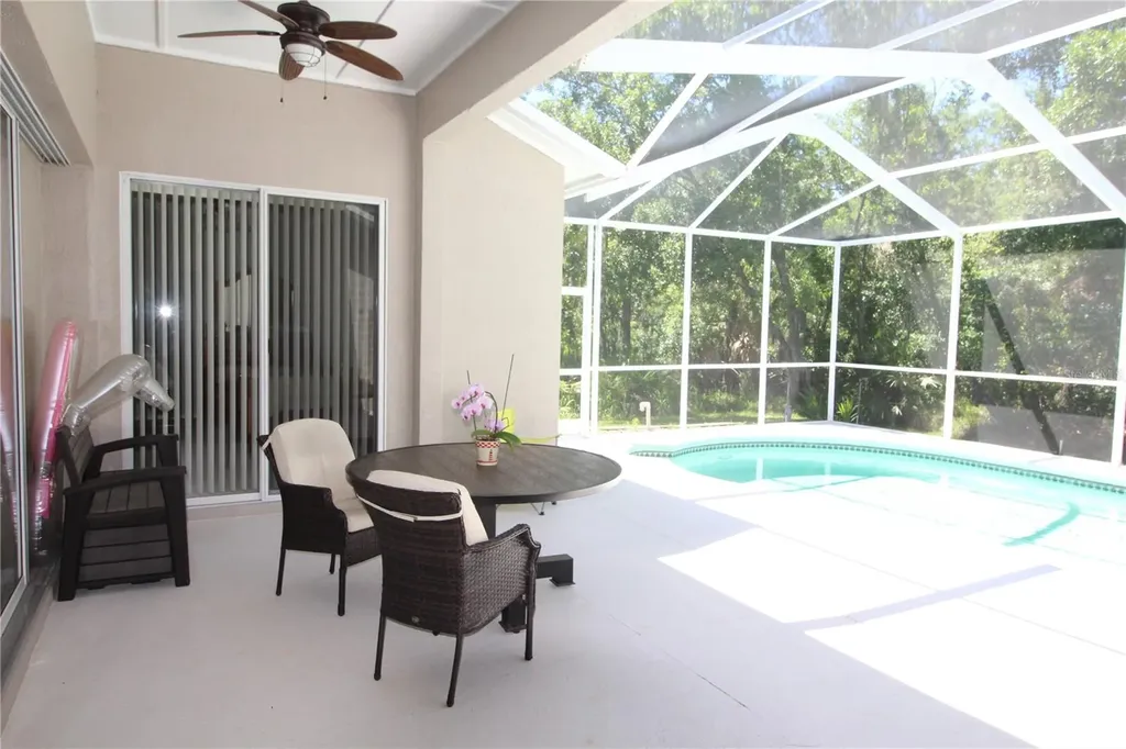 14743 Heronglen Drive Lithia FL 33547