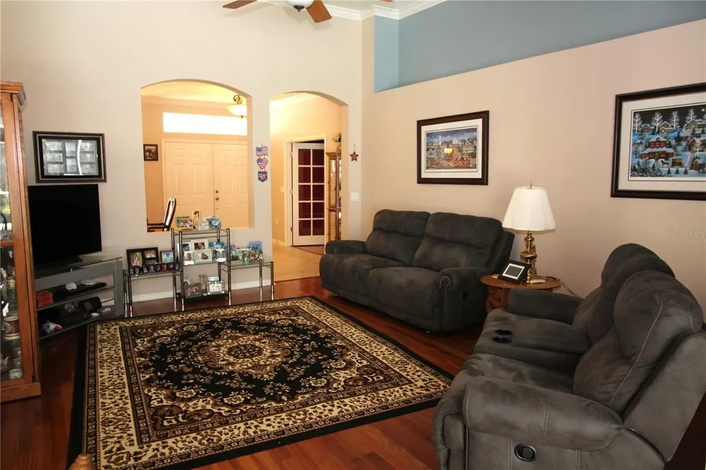 14743 Heronglen Drive Lithia FL 33547