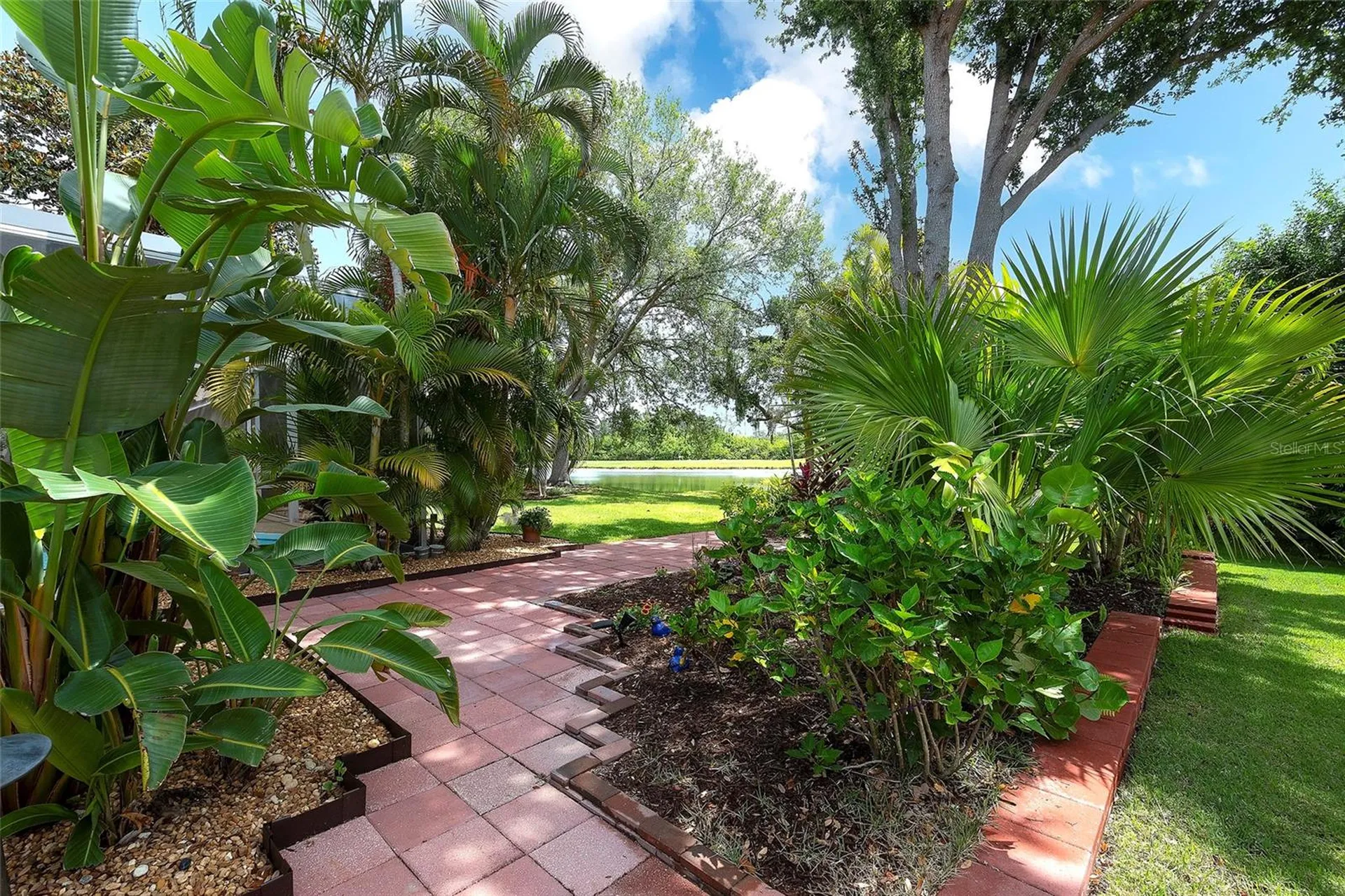 6711 Tailfeather Way Bradenton FL 34203